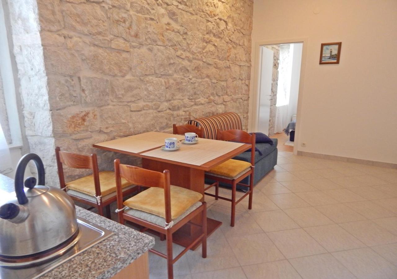 Apartments Moni Split Exterior photo
