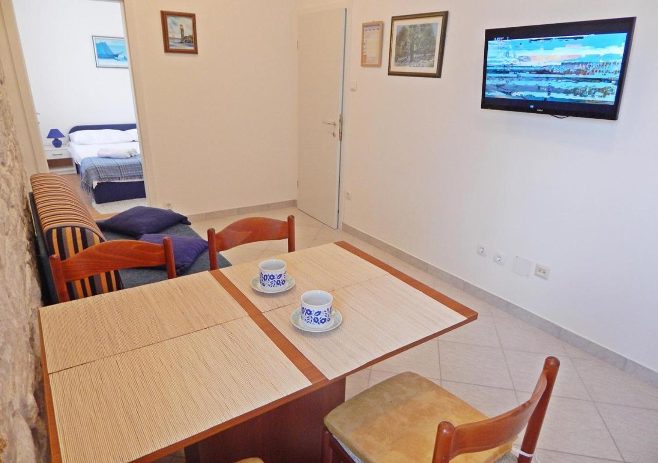 Apartments Moni Split Exterior photo